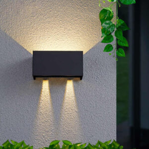 Matte Black Aluminum LED Outdoor Wall Sconce with Adjustable Light Beam